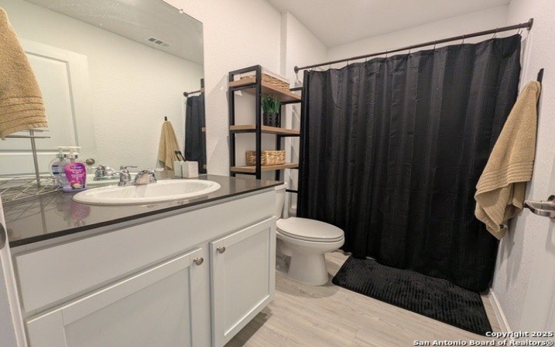 8703 Macdona Place, San Antonio, TX 78211, 4 Habitaciones Habitaciones , ,2 BañosBaños,Residential,En Venta,8703 Macdona Place,0,1894709