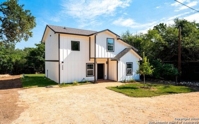 350 Spanish Oak Dr, Canyon Lake, TX 78133, 3 Bedrooms Bedrooms, ,2 BathroomsBathrooms,Residential,For Sale,350 Spanish Oak Dr,0,1894776