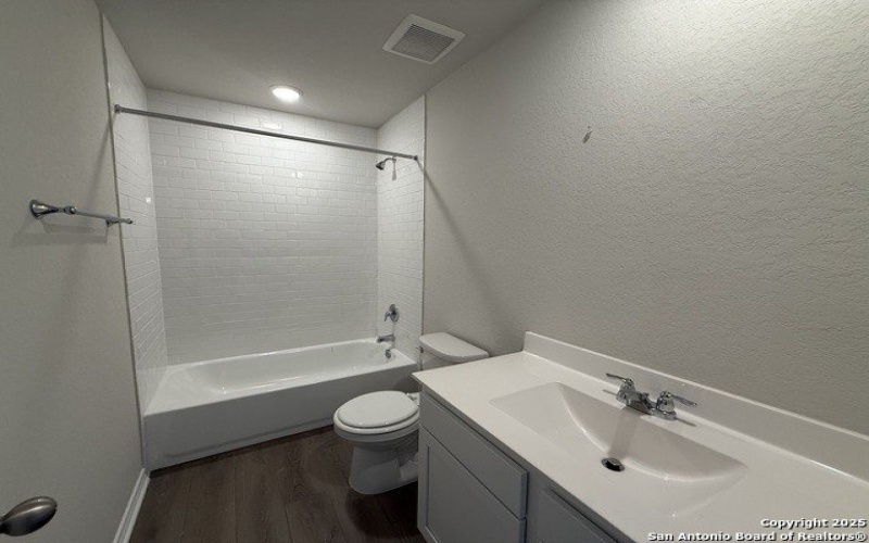 13702 Birch Crossing, San Antonio, TX 78252, 3 Bedrooms Bedrooms, ,2 BathroomsBathrooms,Residential,For Sale,13702 Birch Crossing,0,1894795