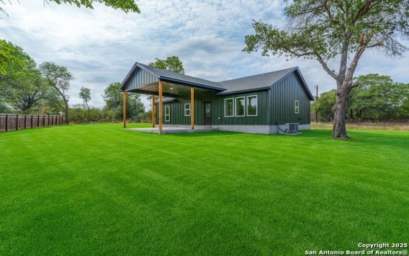 22842 Black Cherry, Elmendorf, TX 78112, 3 Habitaciones Habitaciones , ,2 BañosBaños,Residential,En Venta,22842 Black Cherry,0,1894943