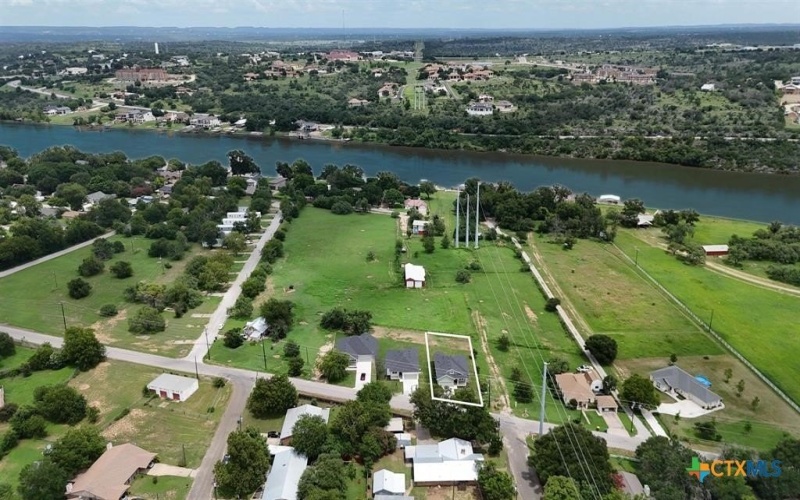 1259 Pecan Valley Drive, Marble Falls, TX 78654, 3 Bedrooms Bedrooms, ,2 BathroomsBathrooms,Residential,For Sale,1259 Pecan Valley Drive,0,590566