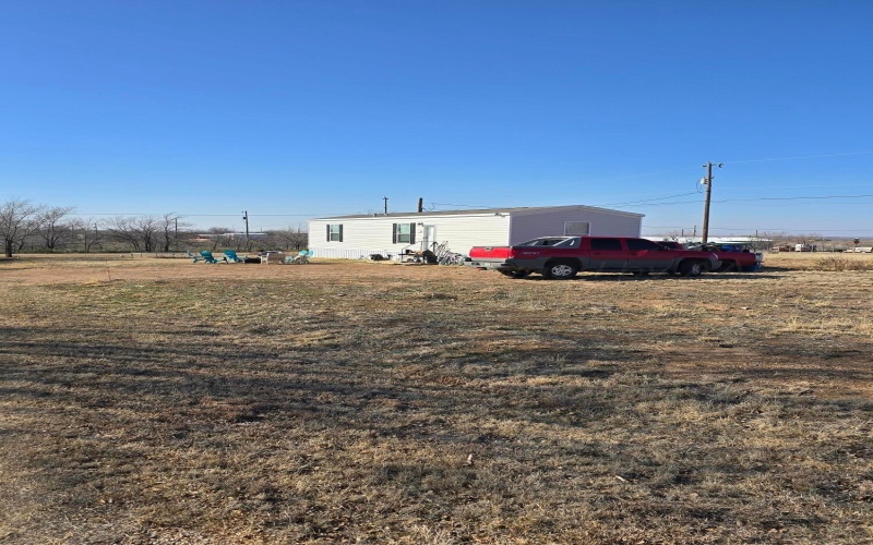120 Avey Lane, Fritch, TX 79036, 2 Bedrooms Bedrooms, ,2 BathroomsBathrooms,Residential,For Sale,120 Avey Lane,25-1775