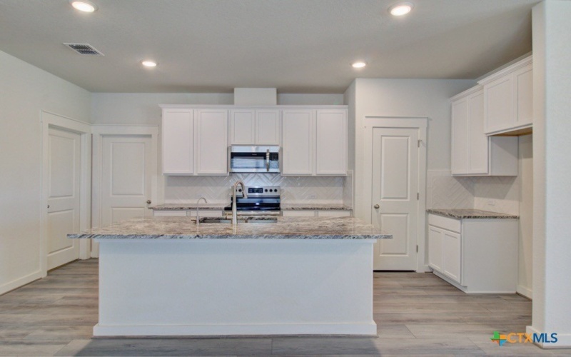 2615 Echinacea Path, Converse, TX 78109, 3 Bedrooms Bedrooms, ,2 BathroomsBathrooms,Residential,For Sale,2615 Echinacea Path,0,590626