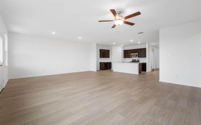 1117 Salado Street, Crandall, TX 75114, 5 Habitaciones Habitaciones , ,3 BañosBaños,Residential,En Venta,1117 Salado Street,0,20825293