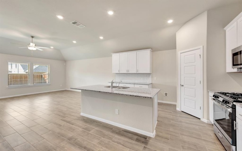 417 Wydown Drive, Princeton, TX 75407, 3 Bedrooms Bedrooms, ,2 BathroomsBathrooms,Residential,For Sale,417 Wydown Drive,0,21028921