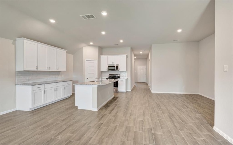 417 Wydown Drive, Princeton, TX 75407, 3 Bedrooms Bedrooms, ,2 BathroomsBathrooms,Residential,For Sale,417 Wydown Drive,0,21028921