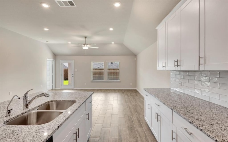 417 Wydown Drive, Princeton, TX 75407, 3 Bedrooms Bedrooms, ,2 BathroomsBathrooms,Residential,For Sale,417 Wydown Drive,0,21028921