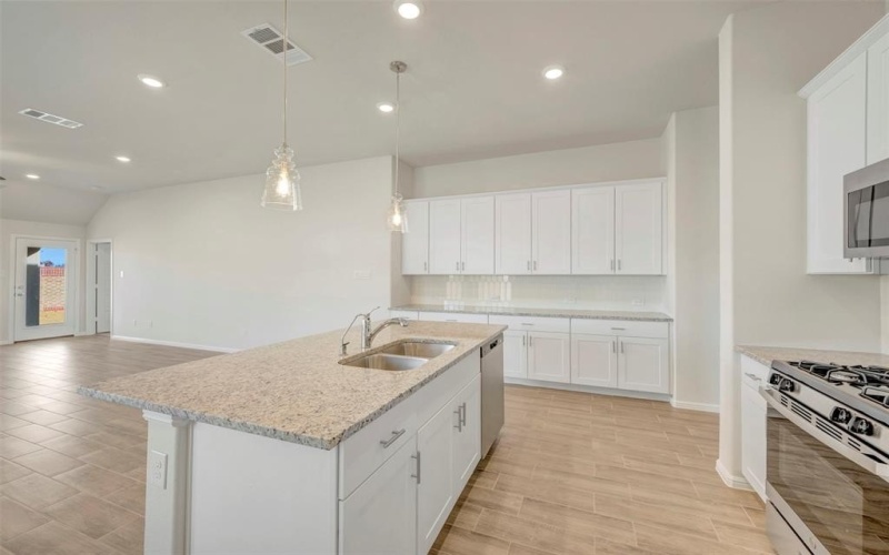 108 Rockwood Lane, Justin, TX 76247, 4 Habitaciones Habitaciones , ,3 BañosBaños,Residential,En Venta,108 Rockwood Lane,0,21029691