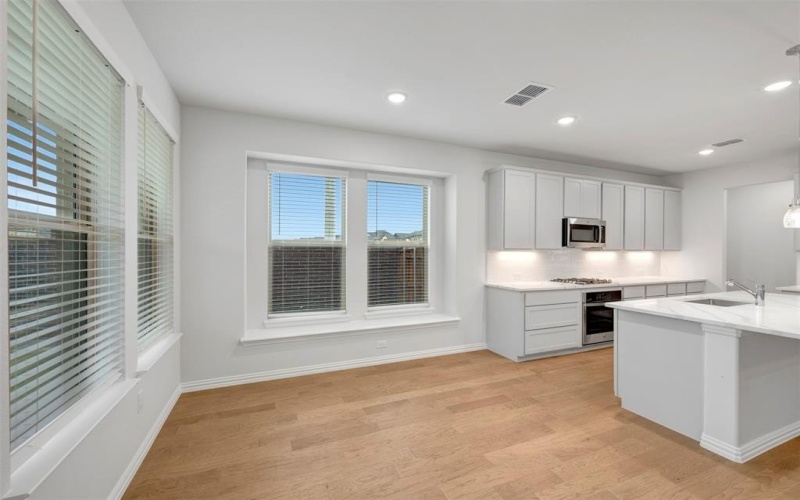 1328 Silver Grass Meadows, Celina, TX 75009, 4 Bedrooms Bedrooms, ,3 BathroomsBathrooms,Residential,For Sale,1328 Silver Grass Meadows,0,21029770