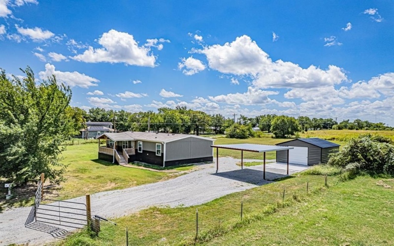 111 County Road 1303, Bridgeport, TX 76426, 4 Bedrooms Bedrooms, ,2 BathroomsBathrooms,Residential,For Sale,111 County Road 1303,0,21032535