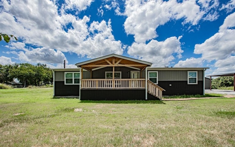 111 County Road 1303, Bridgeport, TX 76426, 4 Bedrooms Bedrooms, ,2 BathroomsBathrooms,Residential,For Sale,111 County Road 1303,0,21032535