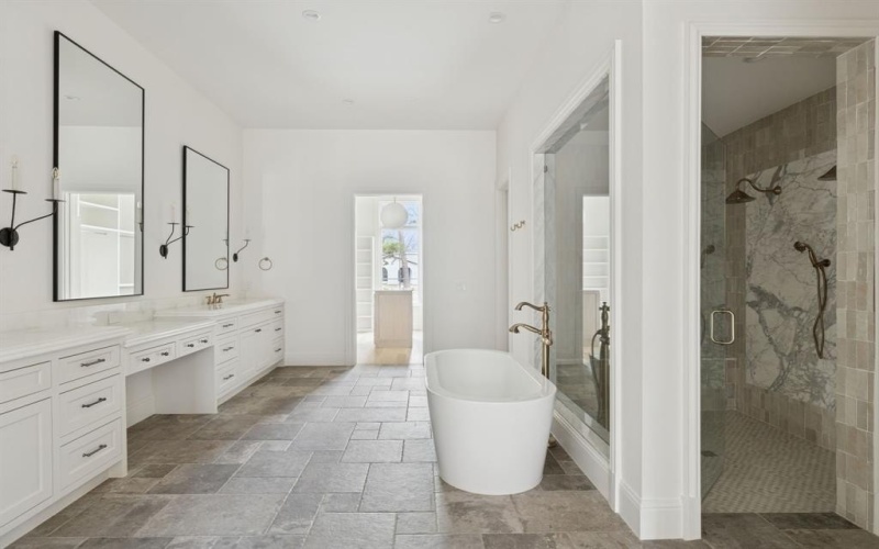 510 Bandit Trail, Colleyville, TX 76034, 4 Bedrooms Bedrooms, ,5 BathroomsBathrooms,Residential,For Sale,510 Bandit Trail,0,21036089