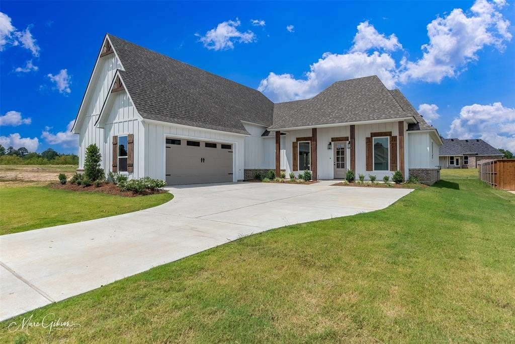 154 Laurel Valley Lane, Stonewall, LA 71078, 4 Bedrooms Bedrooms, ,3 BathroomsBathrooms,Residential,For Sale,154 Laurel Valley Lane,0,21036717