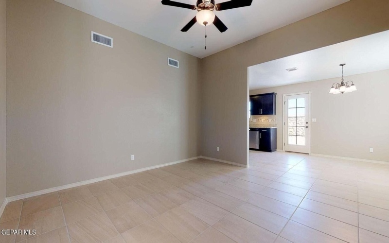 824 Paseo Pacifico Place, El Paso, TX 79928, 3 Habitaciones Habitaciones , ,1 BañoBaños,Residential,En Venta,824 Paseo Pacifico Place,916531
