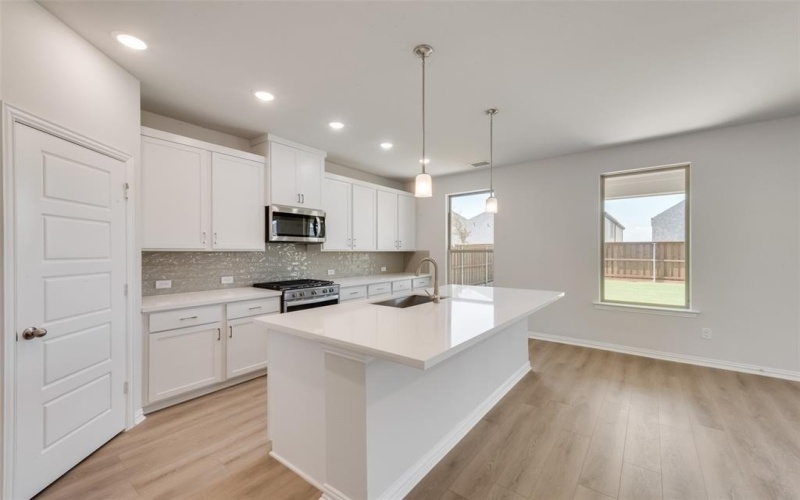 4116 Tarlton Road, Little Elm, TX 75068, 4 Habitaciones Habitaciones , ,2 BañosBaños,Residential,En Venta,4116 Tarlton Road,0,21039060