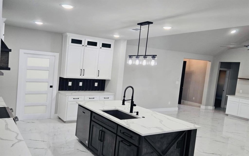 7805 Kenleigh Lane, Rio Vista, TX 76093, 4 Habitaciones Habitaciones , ,2 BañosBaños,Residential,En Venta,7805 Kenleigh Lane,0,21039475