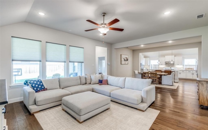 2403 Limestone Lane, Melissa, TX 75454, 3 Bedrooms Bedrooms, ,2 BathroomsBathrooms,Residential,For Sale,2403 Limestone Lane,0,21039585