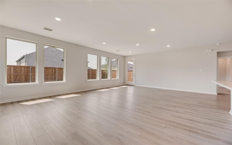 4140 Blackbird Avenue, Little Elm, TX 75068, 3 Habitaciones Habitaciones , ,2 BañosBaños,Residential,En Venta,4140 Blackbird Avenue,0,21039639