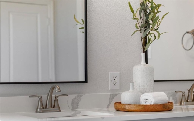 904 Beall Street, Denton, TX 76207, 3 Bedrooms Bedrooms, ,2 BathroomsBathrooms,Residential,For Sale,904 Beall Street,0,21039654