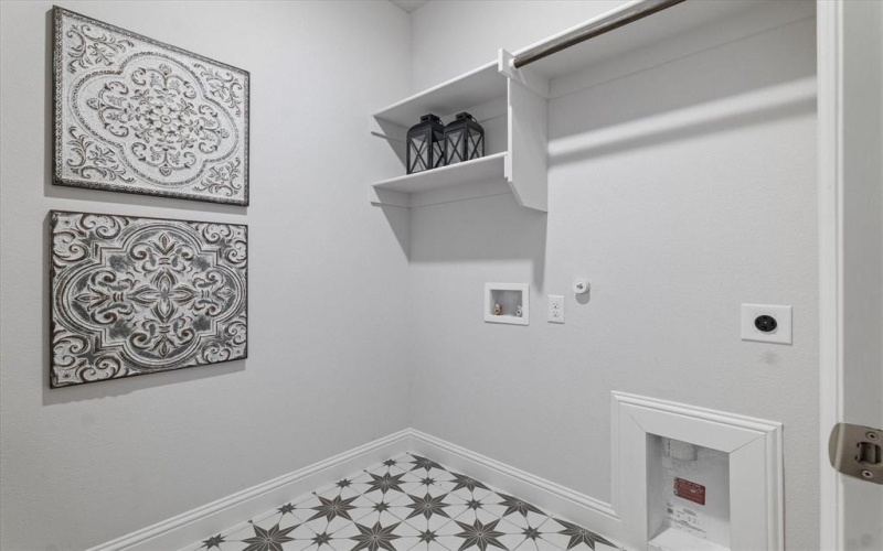 904 Beall Street, Denton, TX 76207, 3 Bedrooms Bedrooms, ,2 BathroomsBathrooms,Residential,For Sale,904 Beall Street,0,21039654