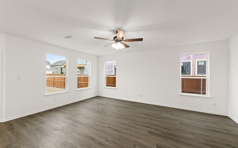 3246 Summerland Drive, Royse City, TX 75189, 4 Bedrooms Bedrooms, ,3 BathroomsBathrooms,Residential,For Sale,3246 Summerland Drive,0,21039885