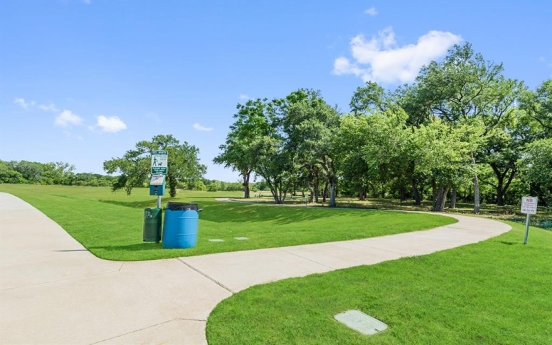 1019 Candlewyck Drive, Justin, TX 76247, 3 Bedrooms Bedrooms, ,2 BathroomsBathrooms,Residential,For Sale,1019 Candlewyck Drive,0,21039956