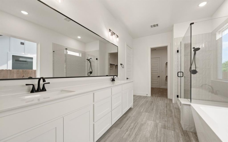 802 Mallard Drive, Aledo, TX 76008, 3 Bedrooms Bedrooms, ,5 BathroomsBathrooms,Residential,For Sale,802 Mallard Drive,0,21040054