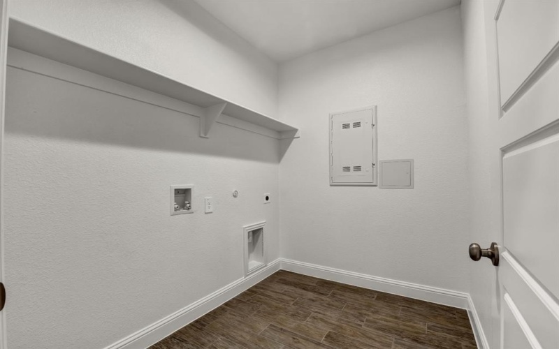 5016 Meadow Vista Lane, Fort Worth, TX 76036, 4 Habitaciones Habitaciones , ,3 BañosBaños,Residential,En Venta,5016 Meadow Vista Lane,0,21040105