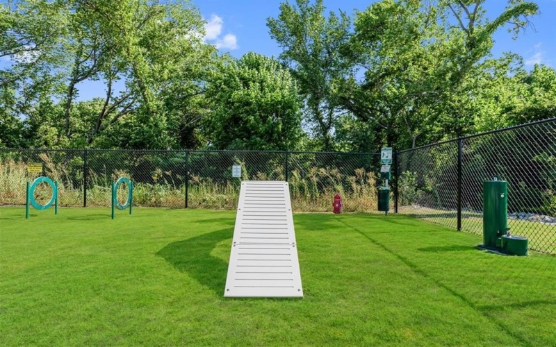 1021 Candlewyck Drive, Justin, TX 76247, 4 Habitaciones Habitaciones , ,3 BañosBaños,Residential,En Venta,1021 Candlewyck Drive,0,21040187