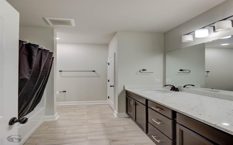 705 Crozier Drive, Bossier City, LA 71111, 3 Bedrooms Bedrooms, ,2 BathroomsBathrooms,Residential,For Sale,705 Crozier Drive,0,21040210