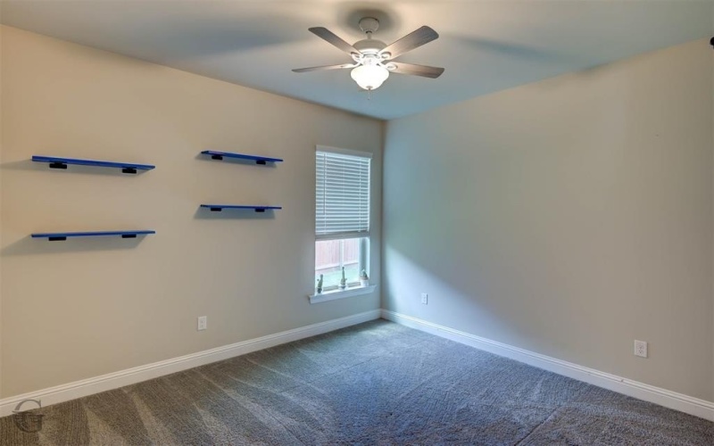 705 Crozier Drive, Bossier City, LA 71111, 3 Bedrooms Bedrooms, ,2 BathroomsBathrooms,Residential,For Sale,705 Crozier Drive,0,21040210