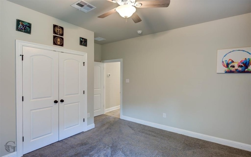 705 Crozier Drive, Bossier City, LA 71111, 3 Bedrooms Bedrooms, ,2 BathroomsBathrooms,Residential,For Sale,705 Crozier Drive,0,21040210