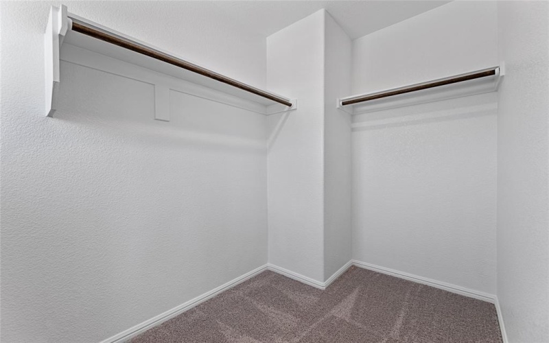 4017 Whisperwood Road, Denton, TX 76210, 4 Bedrooms Bedrooms, ,2 BathroomsBathrooms,Residential,For Sale,4017 Whisperwood Road,0,21040345