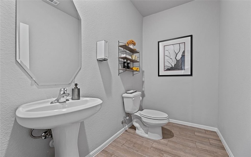 4017 Whisperwood Road, Denton, TX 76210, 4 Bedrooms Bedrooms, ,2 BathroomsBathrooms,Residential,For Sale,4017 Whisperwood Road,0,21040345