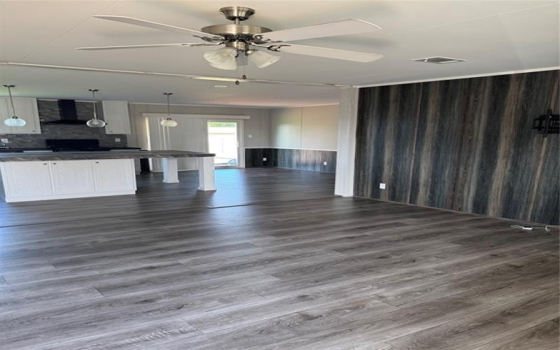 1105 W 13th Street, Quanah, TX 79252, 3 Bedrooms Bedrooms, ,2 BathroomsBathrooms,Residential,For Sale,1105 W 13th Street,0,21040350