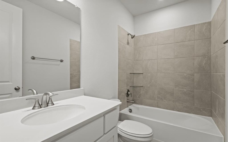 6306 Marlbourough Court, Garland, TX 75043, 4 Habitaciones Habitaciones , ,3 BañosBaños,Residential,En Venta,6306 Marlbourough Court,0,21040389