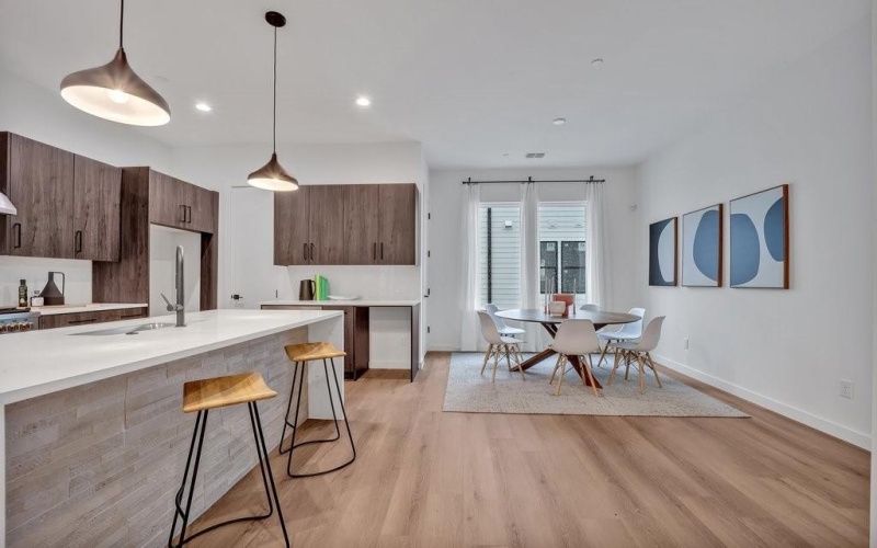 3612 San Jacinto #106, Dallas, TX 75204, 3 Bedrooms Bedrooms, ,3 BathroomsBathrooms,Residential,For Sale,3612 San Jacinto,0,21040397