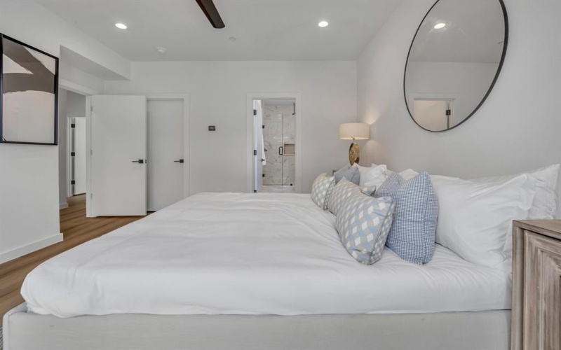 3612 San Jacinto #106, Dallas, TX 75204, 3 Bedrooms Bedrooms, ,3 BathroomsBathrooms,Residential,For Sale,3612 San Jacinto,0,21040397