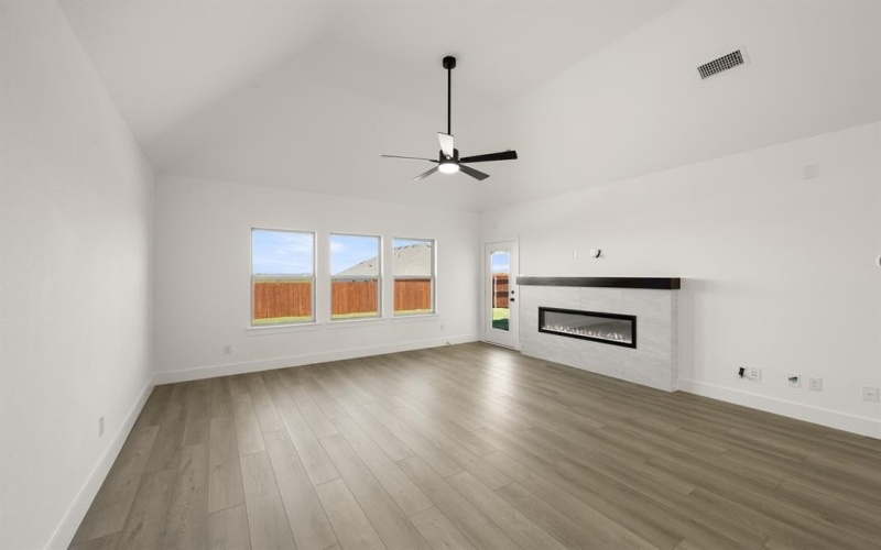 3549 Ironwood Street, Midlothian, TX 76065, 5 Bedrooms Bedrooms, ,3 BathroomsBathrooms,Residential,For Sale,3549 Ironwood Street,0,21040423