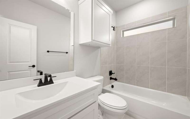 3710 Ironwood Street, Midlothian, TX 76065, 5 Bedrooms Bedrooms, ,3 BathroomsBathrooms,Residential,For Sale,3710 Ironwood Street,0,21040455