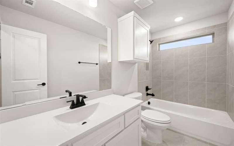3710 Ironwood Street, Midlothian, TX 76065, 5 Bedrooms Bedrooms, ,3 BathroomsBathrooms,Residential,For Sale,3710 Ironwood Street,0,21040455