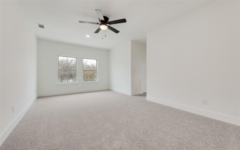 1426 Evans Avenue, Fort Worth, TX 76104, 3 Bedrooms Bedrooms, ,2 BathroomsBathrooms,Residential,For Sale,1426 Evans Avenue,0,21040604