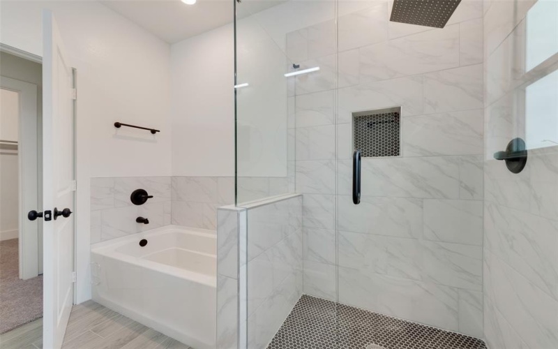 1426 Evans Avenue, Fort Worth, TX 76104, 3 Bedrooms Bedrooms, ,2 BathroomsBathrooms,Residential,For Sale,1426 Evans Avenue,0,21040604