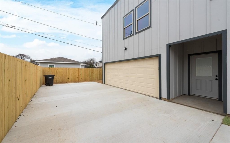 1426 Evans Avenue, Fort Worth, TX 76104, 3 Bedrooms Bedrooms, ,2 BathroomsBathrooms,Residential,For Sale,1426 Evans Avenue,0,21040604