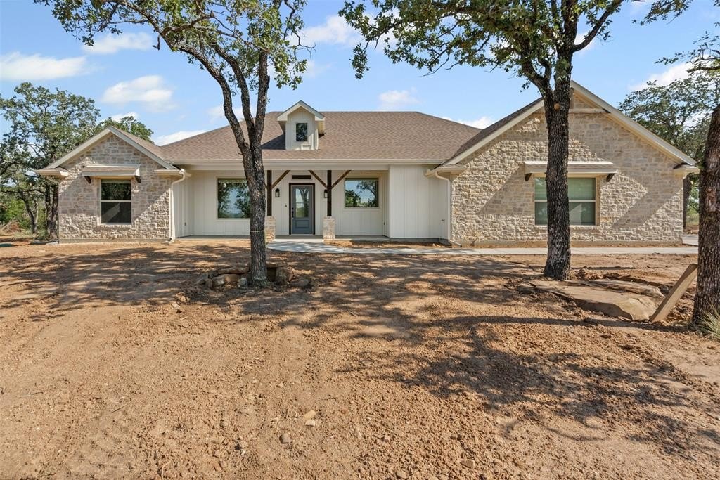 130 Sportsman Drive, Mineral Wells, TX 76067, 3 Habitaciones Habitaciones , ,2 BañosBaños,Residential,En Venta,130 Sportsman Drive,0,21039005