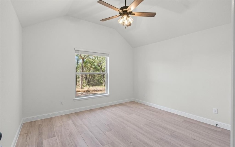 130 Sportsman Drive, Mineral Wells, TX 76067, 3 Habitaciones Habitaciones , ,2 BañosBaños,Residential,En Venta,130 Sportsman Drive,0,21039005
