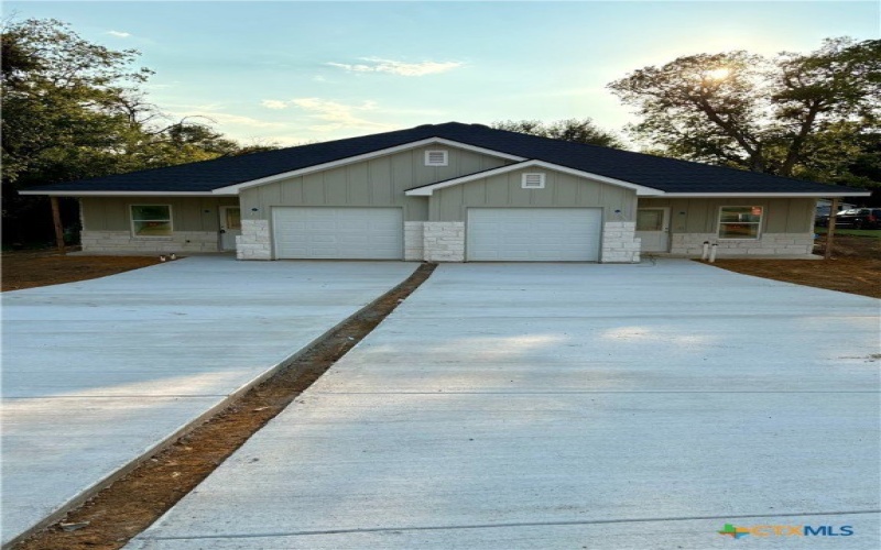 103 S Barron Street, Covington, TX 76636, 3 Bedrooms Bedrooms, ,2 BathroomsBathrooms,Residential,For Sale,103 S Barron Street,0,590667