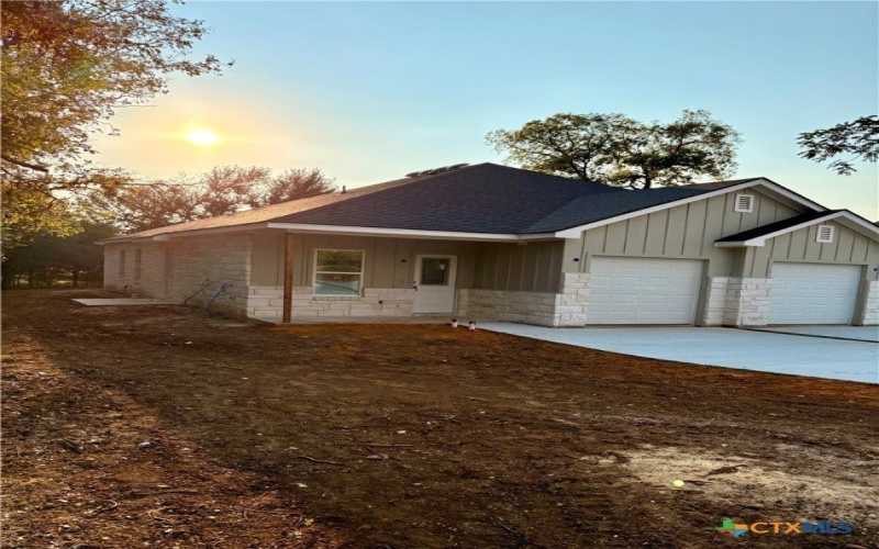 103 S Barron Street, Covington, TX 76636, 3 Bedrooms Bedrooms, ,2 BathroomsBathrooms,Residential,For Sale,103 S Barron Street,0,590667