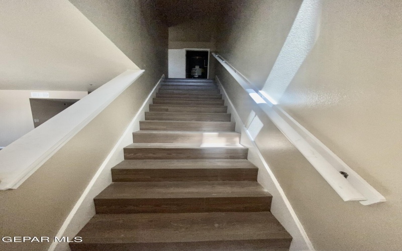 108 N Gibraltar Drive unit: A #A, El Paso, TX 79905, 3 Habitaciones Habitaciones , ,2 BañosBaños,Residential,En Venta,108 N Gibraltar Drive unit: A,0,913958