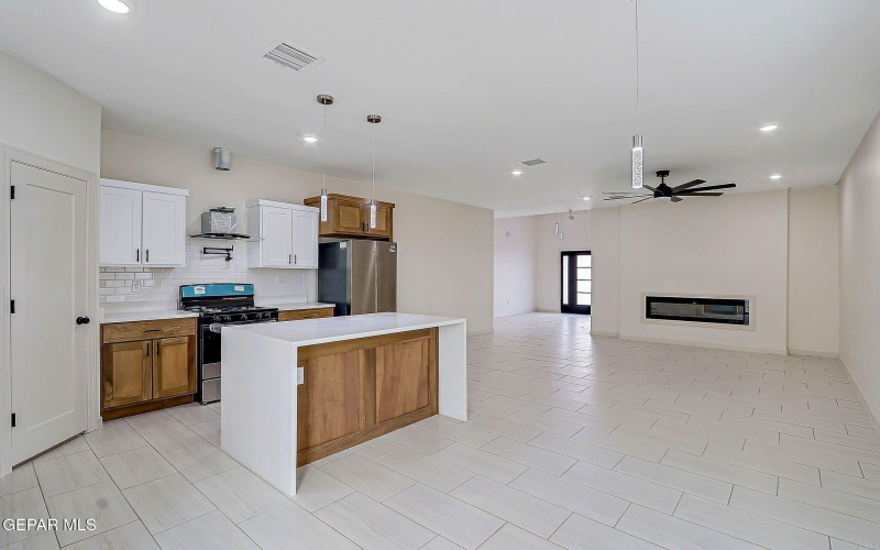 220 EMERALD BRASS, Horizon City, TX 79928, 4 Habitaciones Habitaciones , ,2 BañosBaños,Residential,En Venta,220 EMERALD BRASS,916591